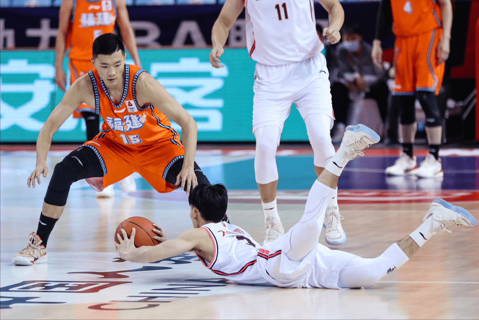 体育博彩-福建队遭遇一波连败,反思自身不足的原因