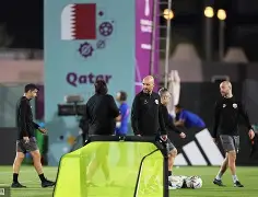 体育博彩app-球星争夺战